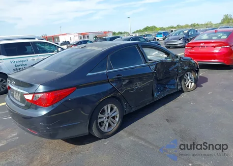 2011 Hyundai Sonata Gls from USA, damaged, VIN 5NPEB4AC7BH068785